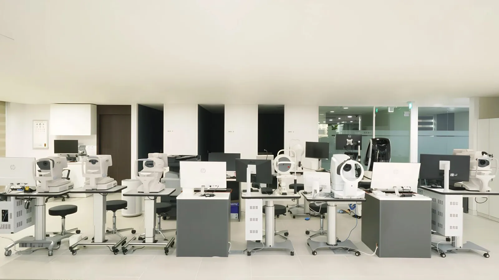 A room at EYEONCE Eye Clinic in Seocho-gu, Seoul